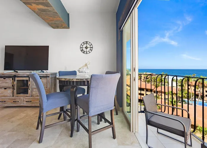 Vista La Jolla 2 Bedroom 406