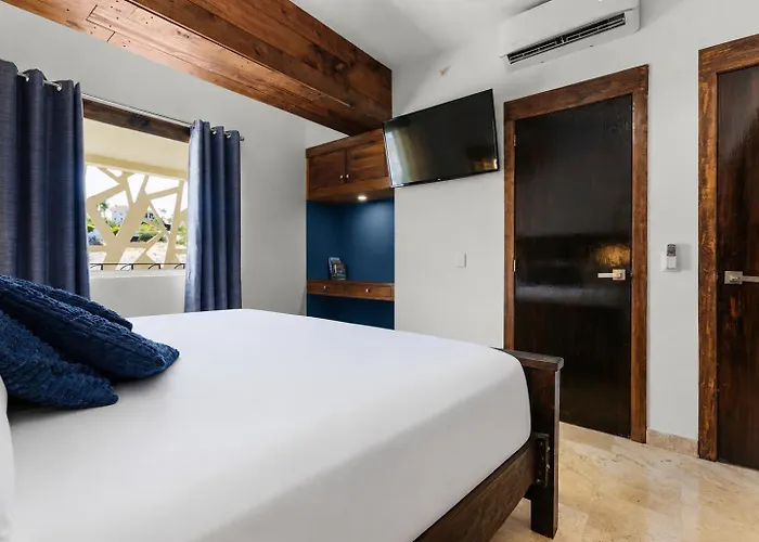 Vista La Jolla 2 Bedroom 406 San Jose del Cabo